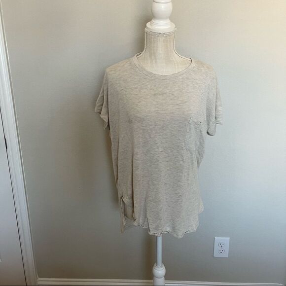 Lot of 3 Lou & Grey Tops Size Medium - Picture 11 of 12